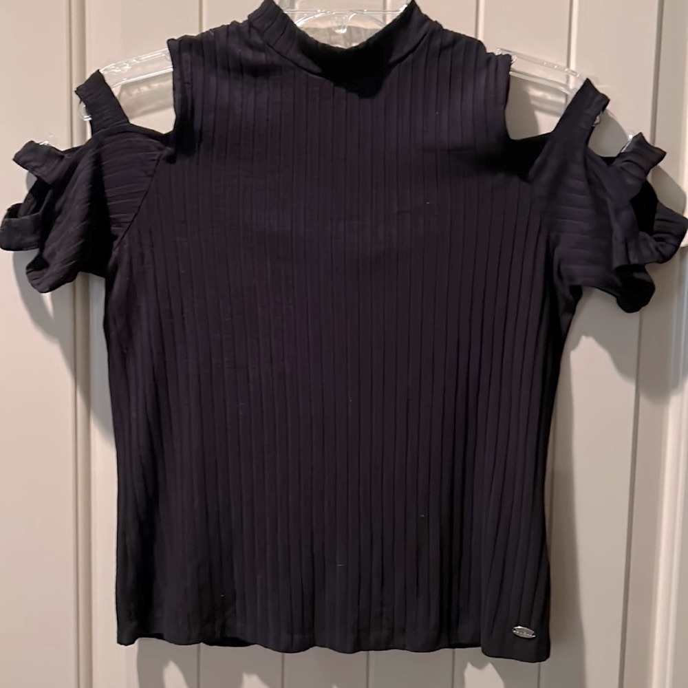 Guess top
